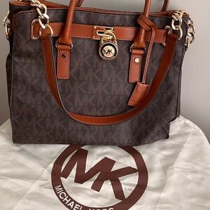 Michael Kors tote bag, like new